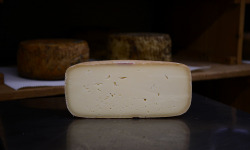 Alléosse Maitre Artisan Affineur Fromager - Ossau Iraty fermier AOP au lait cru 1kg