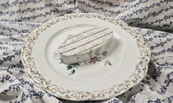 La Fermière - Bouclier de chèvre cendré