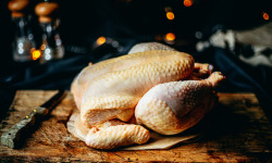 Ferme des Hautes Granges - Poularde fermière de 2 kg