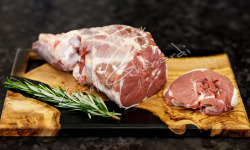 Boucherie Charcuterie Traiteur Lionel Ghérardi - Tranche de Gigot d'Agneau marinée ail des ours x 2