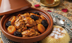 Le Paradis d'Escargot - Tajine poulet pruneaux abricots amandes pour 1 personnes