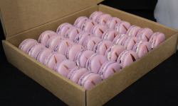 Les Macarondises - 35 Macarons Figue Fève De Tonka