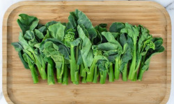 Nature et Saveurs - Ferme Aquaponique et Permacole Astérienne - Kai lan – brocoli chinois gastronomique