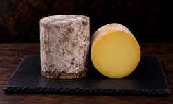 Alléosse Maitre Artisan Affineur Fromager - Cheddar Toilé AOP fermier 250g