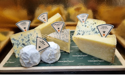 Vaissaire Papon Affineur - Fromager - Plateau de fromages - Artense Saveurs d'Auvergne_4 pers.