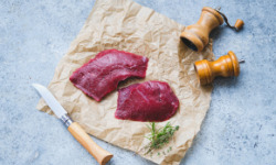 La Ferme Enchantée - SURGELÉ 20 steaks d'autruche - conditionné par 2 sous-vide, Livraison comprise