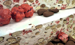 Nougats Laurmar - Nougat blanc tendre à la praline rose de Lyon