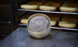 Alléosse Maitre Artisan Affineur Fromager - Aisy Cendré affiné à la cendre de bois
