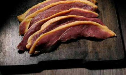 Des Poules et des Vignes à Bourgueil - Magret de canard tranché ( sens de la longueur )