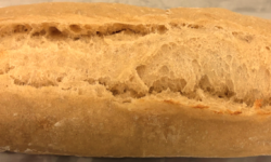 Maison Boulanger - Demi baguette Tradition pré-cuite surgelée par 50