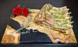 Boucherie Charcuterie Traiteur Lionel Ghérardi - Carré d'Agneau à l'Ail des Ours Label Rouge - 800g