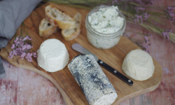 Elevage La Doudou - Plateau De Nos Fromages De Chèvre