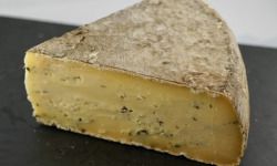 GAEC Les Perce-neige - Tome a l ail des ours 1/2   3,2KG