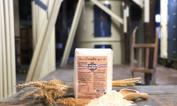 Moulins de Versailles - Farine De Blé Complète Intégrale T150 - 1kg