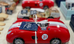 Biscuiterie Maison Drans - La voiture de course garnie de petits sablés !