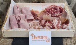 Lou Canesteou - Assortiment charcuterie 100% locale 4 pers spécial  Raclette / Mont d'or