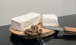Fromage Gourmet - Chèvre aux fleurs du japon 200g
