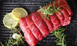 La Ferme Enchantée - 3 Rôtis d'autruche  de 1 kg  chacun sous-vide surgelée, livraison comprise