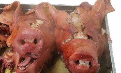 Ferme de la Paumerais - TETE DE PORC COMPLETE CUITE (x1) - 5,0 Kg