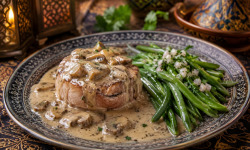 Le Paradis d'Escargot - paupiette de veau savoureuse a la crème et champignons accompagné d'haricots verts pour 1 gourmand