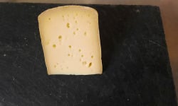 Les Délices de la Chèvrerie - Tomme de chèvre fermière au lait cru entier