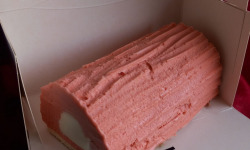 L'Auvergnat - Buche glacée Figue/  Fleurs de lait 5/6 parts