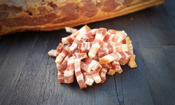 Elevage de Cochons en Forêt et Produits du Terroir Jurassien - Lardons fumés - Porc Plein Air