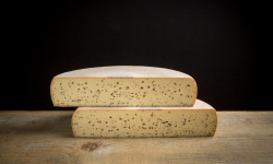 Fromagerie Bouchet - Raclette Moutarde lait cru Haute Savoie France - meule entière -environs 6,5kg