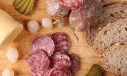 La Ferme du Louvier - Saucisson sec nature 200g de porc élevé en plein air
