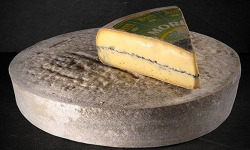 Les Affineurs des Volcans - Morbier AOP au Lait Cru Vagne Portion 1 kg