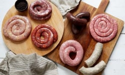 Ferme de Pleinefage - Assortiment de Saucisses (canard, poulet, porc), Merguez, Boudins et Andouillettes - 2 personnes