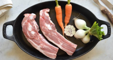 BEAUGRAIN, les viandes bien élevées - Travers de Porc Bio d'Auvergne