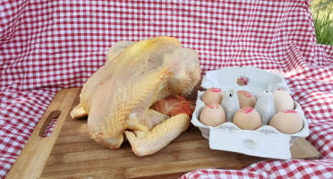 Ferme de Calès - Lot de 5 poulets de 1,9kg et de 6 oeufs