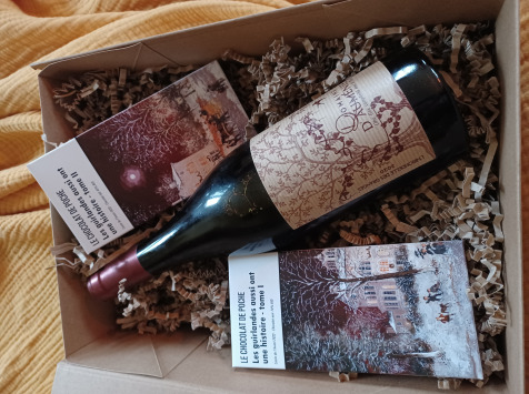 Domaine d'Auménie - Coffret cadeau artistique et littéraire vin et chocolat bio