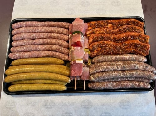 Le Lavandier Charcutier Pontivy - Colis Barbecue Gourmand 7pers (2.5kg) - Porc