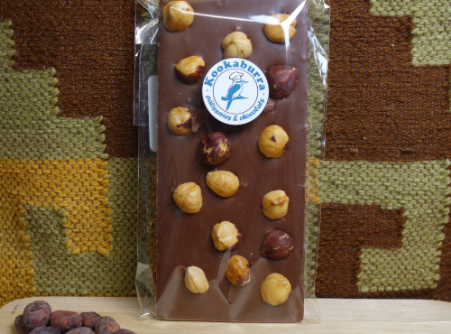 Pâtisserie Kookaburra - Tablette Chocolat Au Lait 48 % & Noisettes