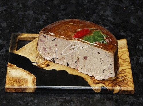 Recette de Foie gras mi-cuit en conserve au naturel par Julie Andrieu -  Académie du Goût