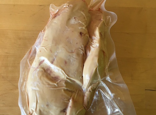 La Ferme du Luguen - Foie Gras de Canard Cru Extra Non Déveiné - Entier - 500g