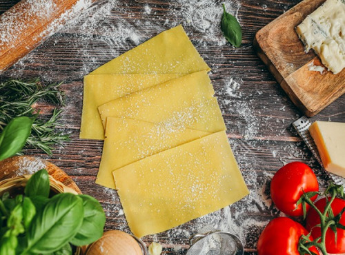 Saveurs Italiennes - Kit Lasagne Maison : Pâtes fraiche et sauce - 4 pers
