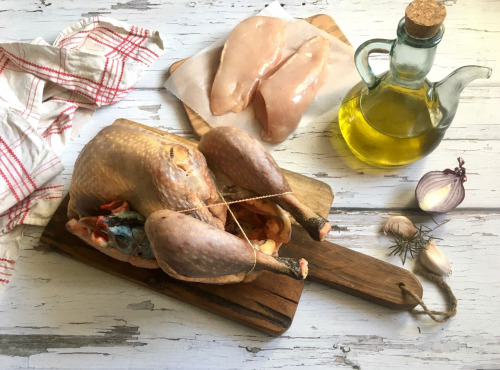 Les poulets de la Marquise - Panier 2 repas : pintade bio + 2 filets de poulet bio