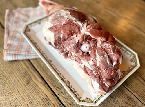 Boucherie Guiset, Eleveur et boucher depuis 1961 - Gigot de Pâques entier avec os agneaux des Ardennes - 2.5kg 10pers