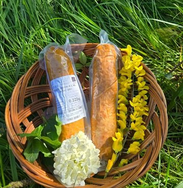 Ferme du Groin à L’Airbe - Saucisson à l'ail bio de porc plein air