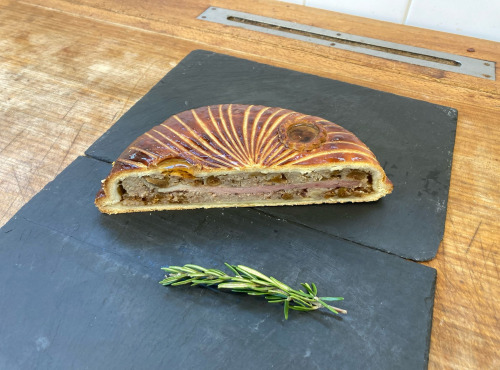 Elevage Les Blancs de l'Ouest - Tourte cochon, canard, figue - 800g