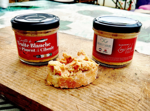 Nature et Saveurs - Ferme Aquaponique et Permacole Astérienne - Emiétté de Truite Blanche au Piment & Ciboule du Chef Louis Festa