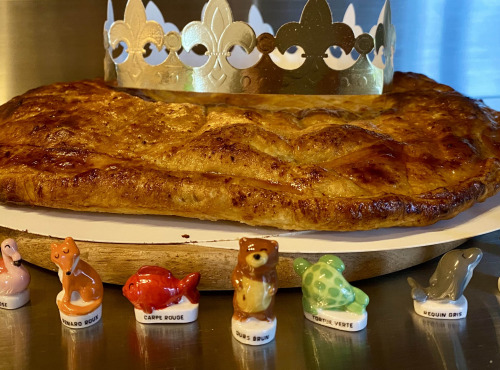 Ferme Sinsac - Galette des rois aux poires et chocolat sans alcool (28 cm pour 8 personnes)