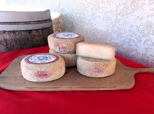 Fromagerie l'Entre Deux - 1/2 tomette de chèvre au lait cru - 375 g