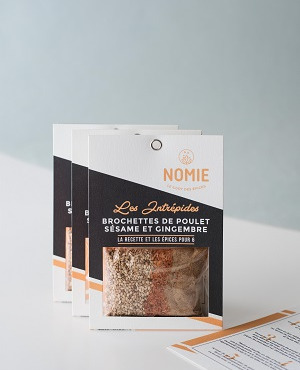 Nomie, le goût des épices - Les Intrépides. Mélange Pour Brochette De Poulet Sésame Et Gingembre