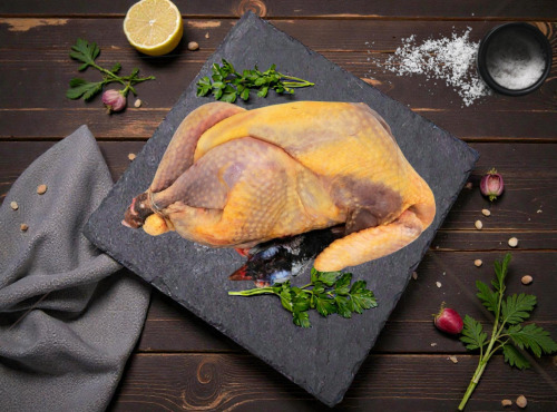 Ferme des Gravelines - PINTADE ENTIERE BIO - PRETE A CUIRE