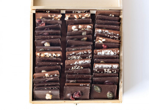 Mon jardin chocolaté - 16 Boîtes en Bois De 100 Mini Tablettes bio