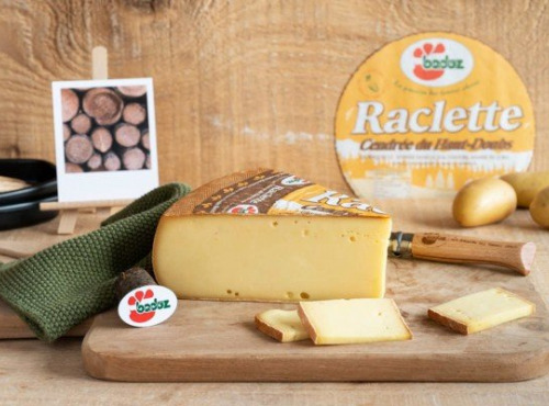 Constant Fromages & Sélections - Raclette Badoz au Lait Cru La Cendrée du jura - 1/2 Meule
